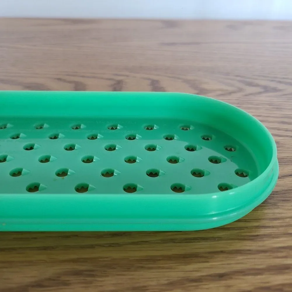 Tupperware #1374-11 Jadeite Cheese-Vegetable Grater Shredder Replacement Green